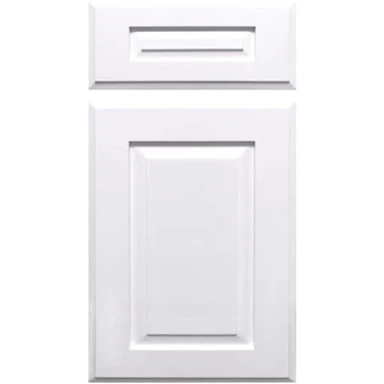 Gabinetes de cocina con paneles en relieve de color blanco